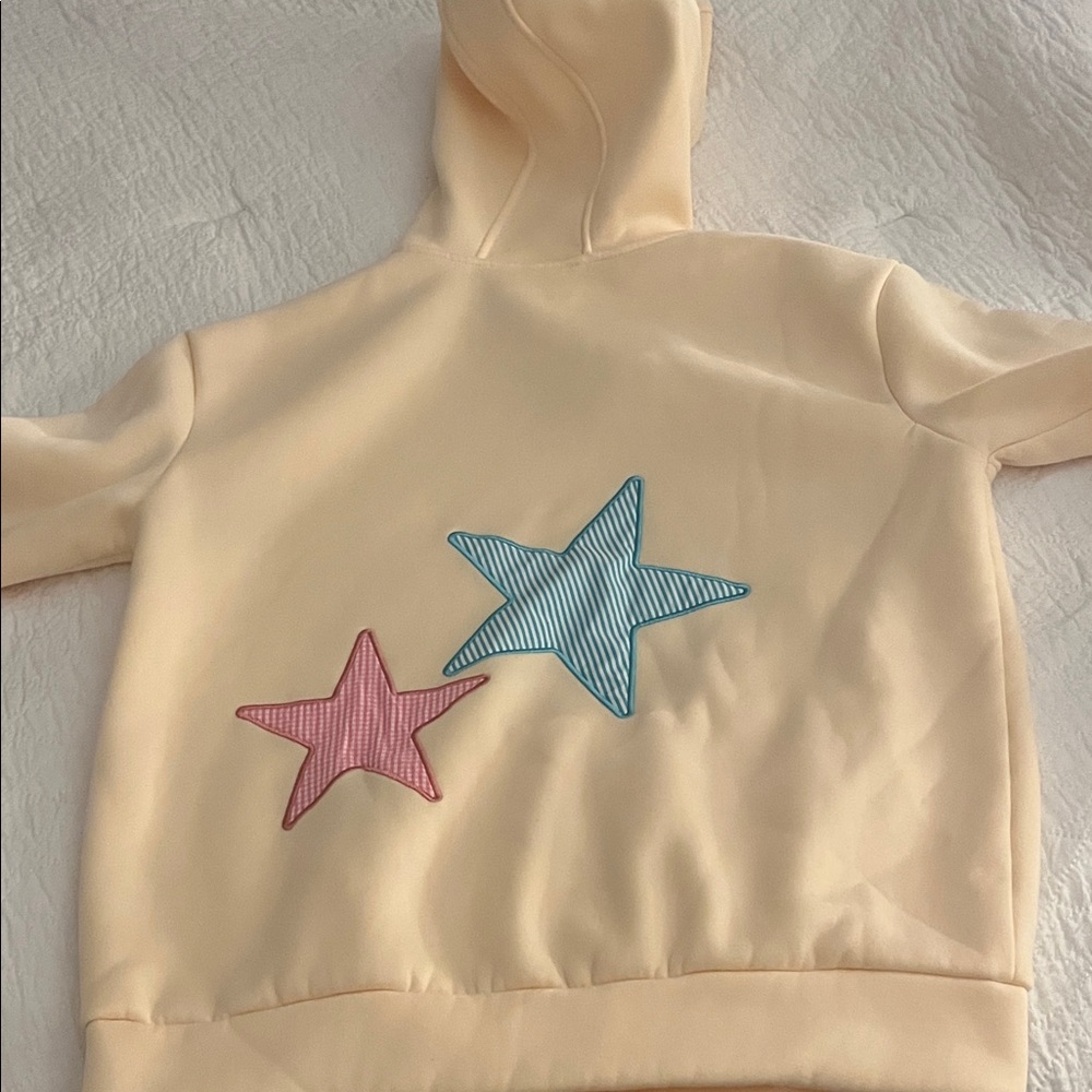 Amazon Yellow Hoodie with Star Details